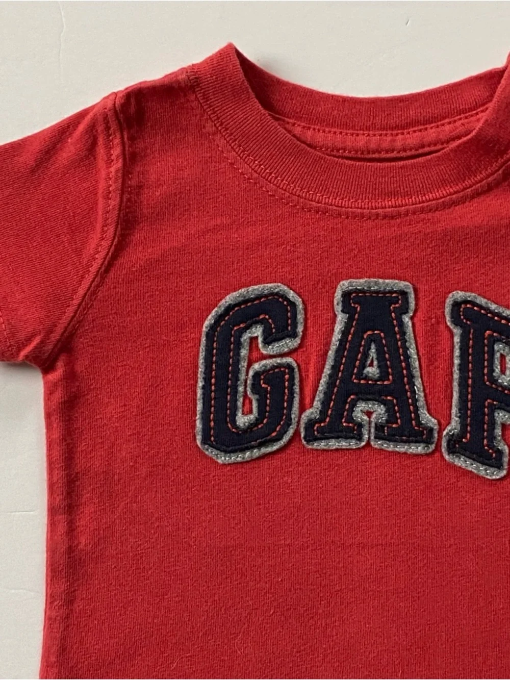 Baby GAP Logo One Piece T- Shirt Size 3 6 Months Red Spellout Red Cotton Snap